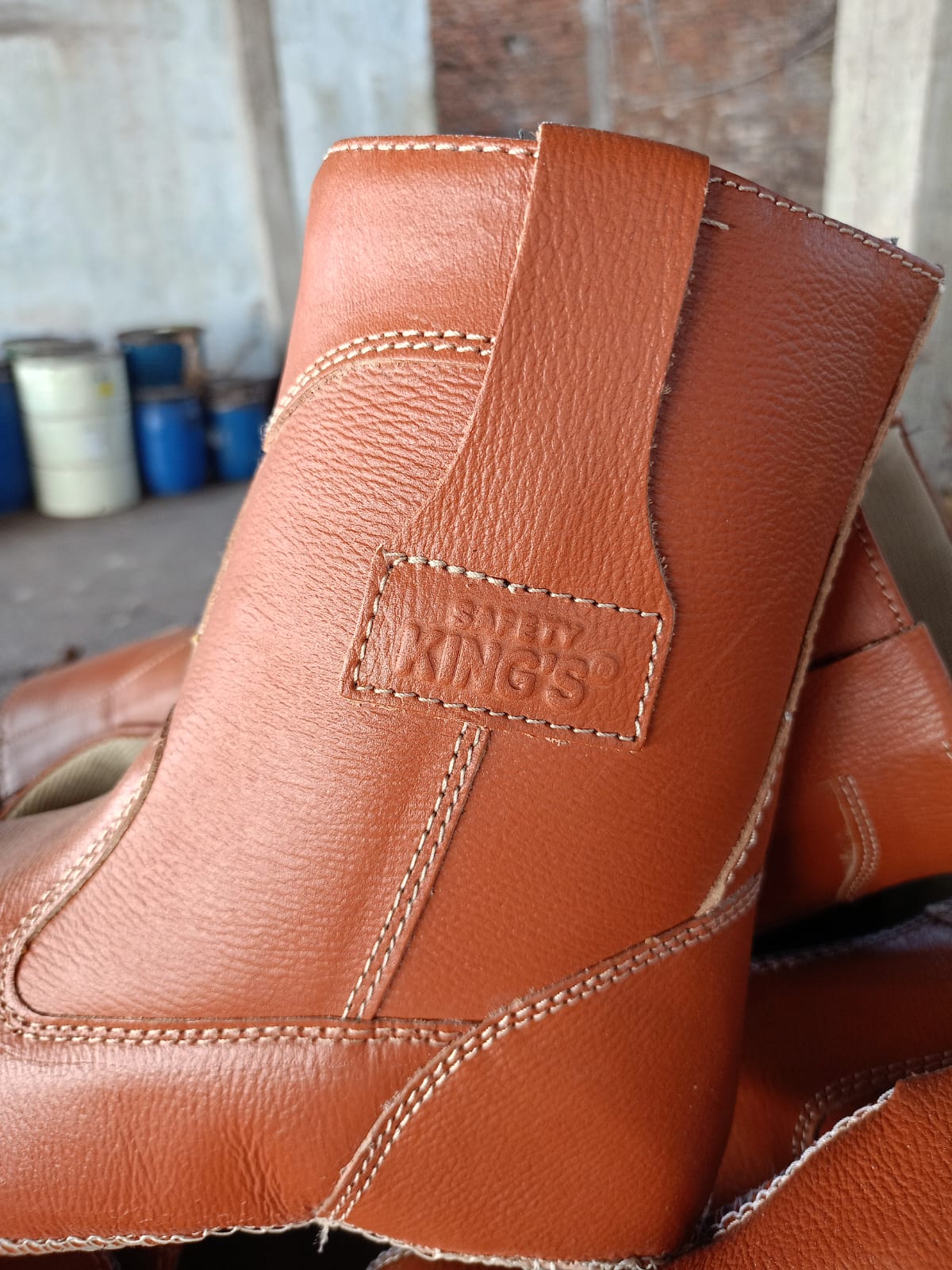 Hasil Mitra: Footwear safety boot kulit